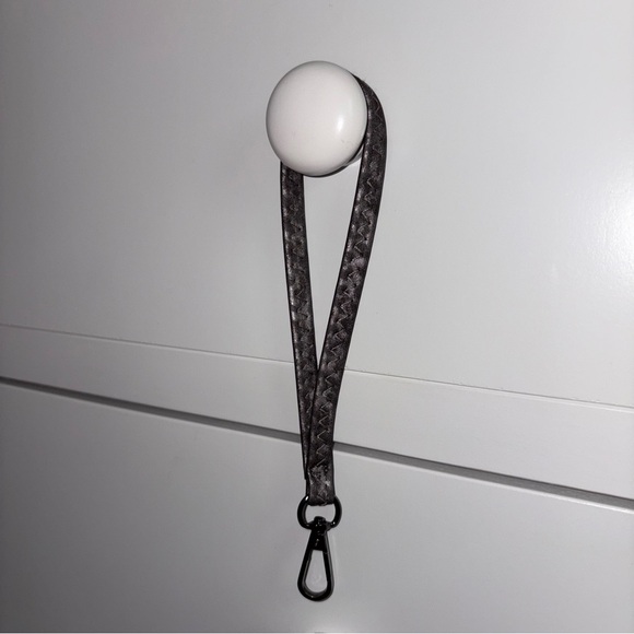 Jen & Co Leopard Print Crossbody and Wristlet - Picture 7 of 7